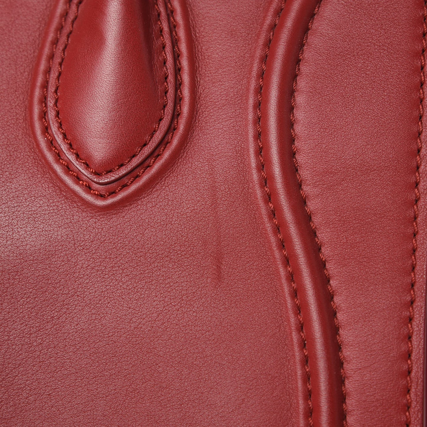 Supple Calfskin Medium Phantom Luggage Red