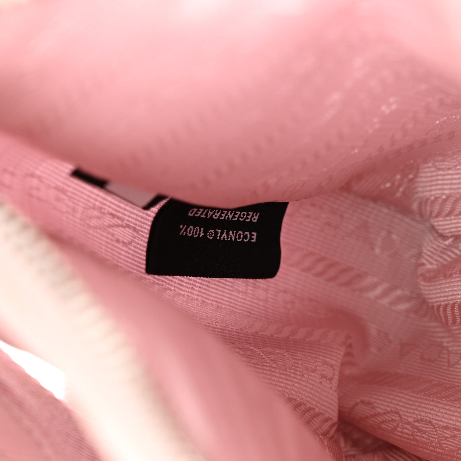 Prada Nylon Re-Edition 2005 Shoulder Bag Alabastro 7 of 15