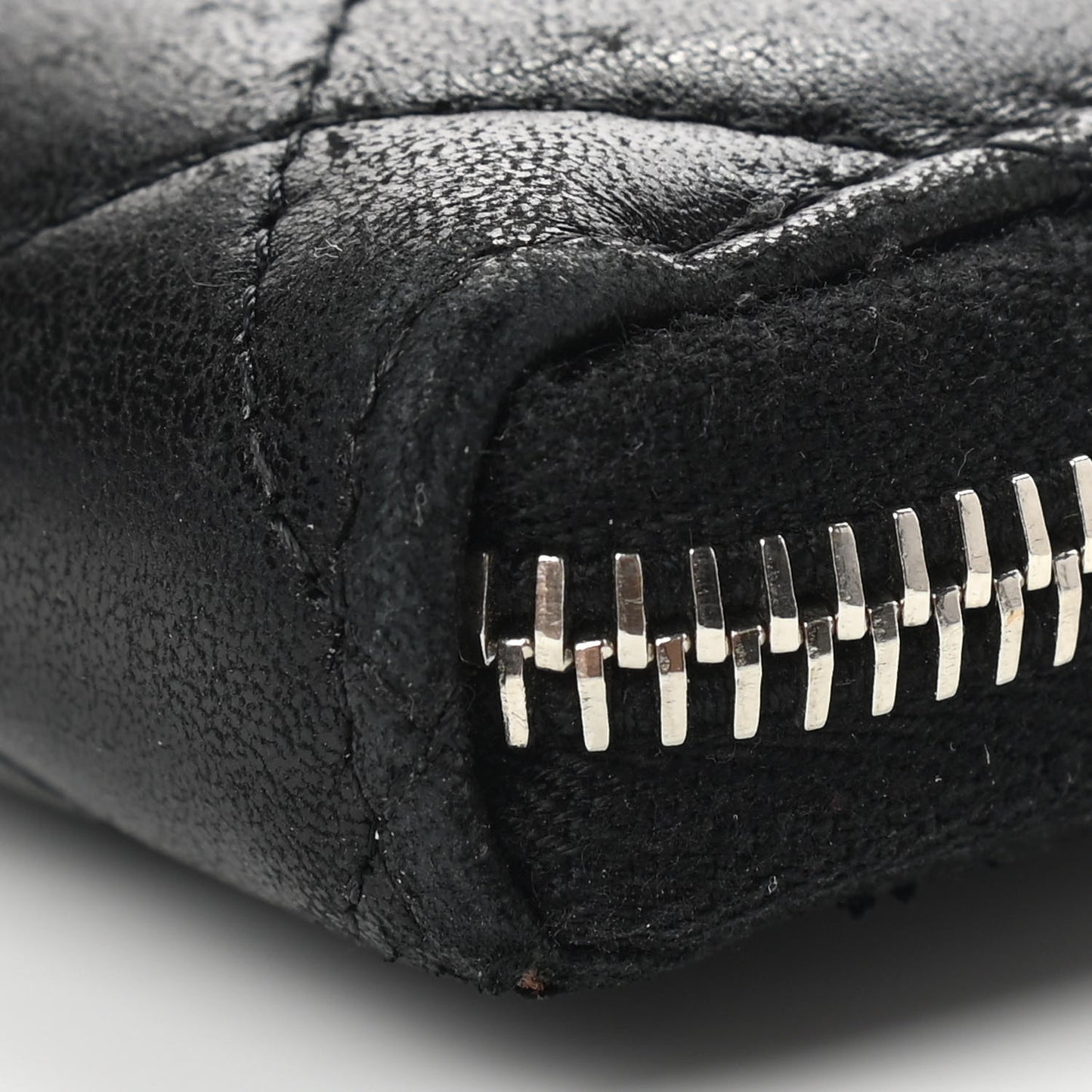 Lambskin Quilted Large Gusset Zip Around Wallet Black