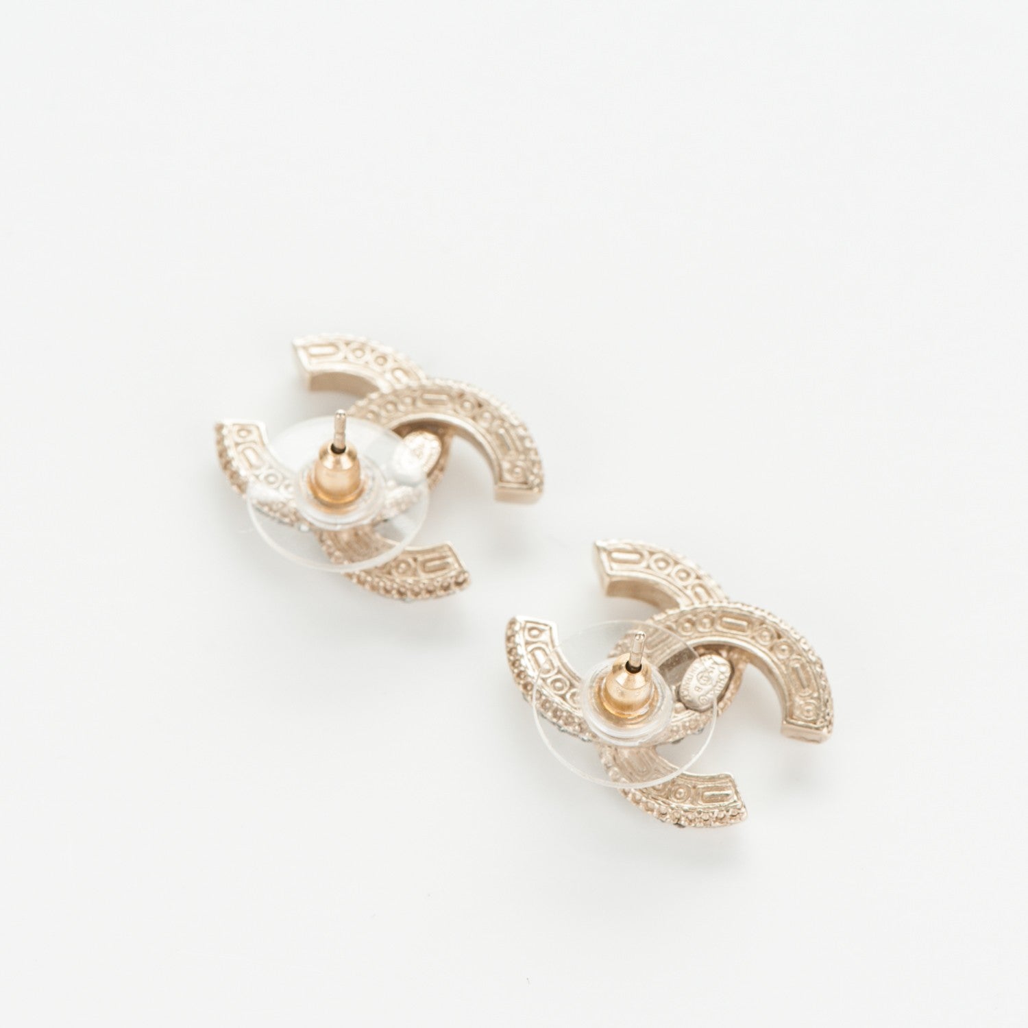 Chanel Baguette Crystal CC Earrings Light Gold Black 3 of 4