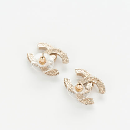 Chanel Baguette Crystal CC Earrings Light Gold Black 3 of 4