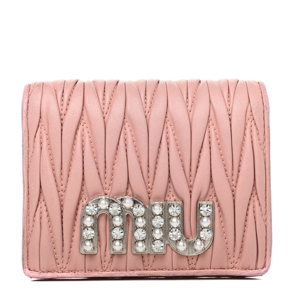 Miu Miu Nappa Matelasse Crystal Pearl Logo Compact Wallet Orchidea