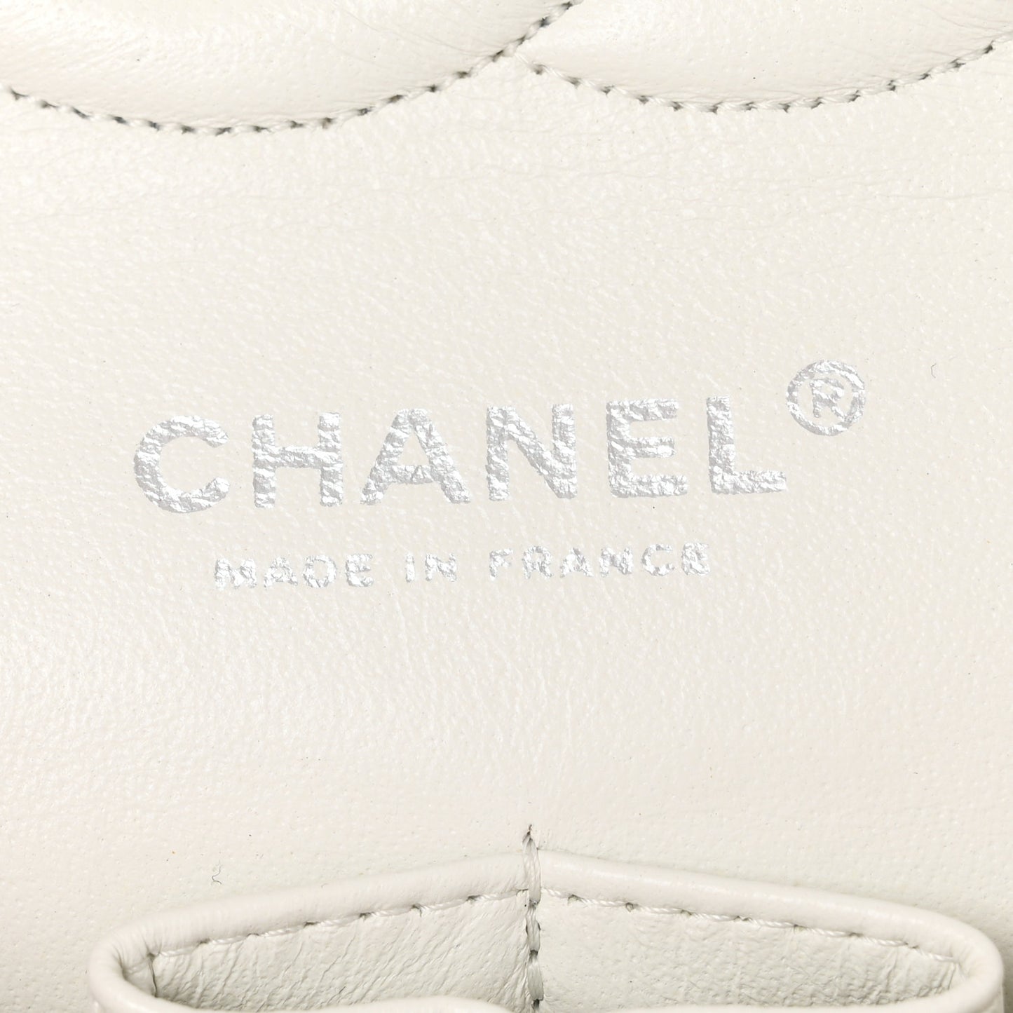 Caviar Quilted 2.55 Reissue 225 Bijoux Chain Flap White