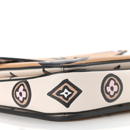 Louis Vuitton Monogram Giant Wild At Heart Pochette Metis Arizona 8 of 10