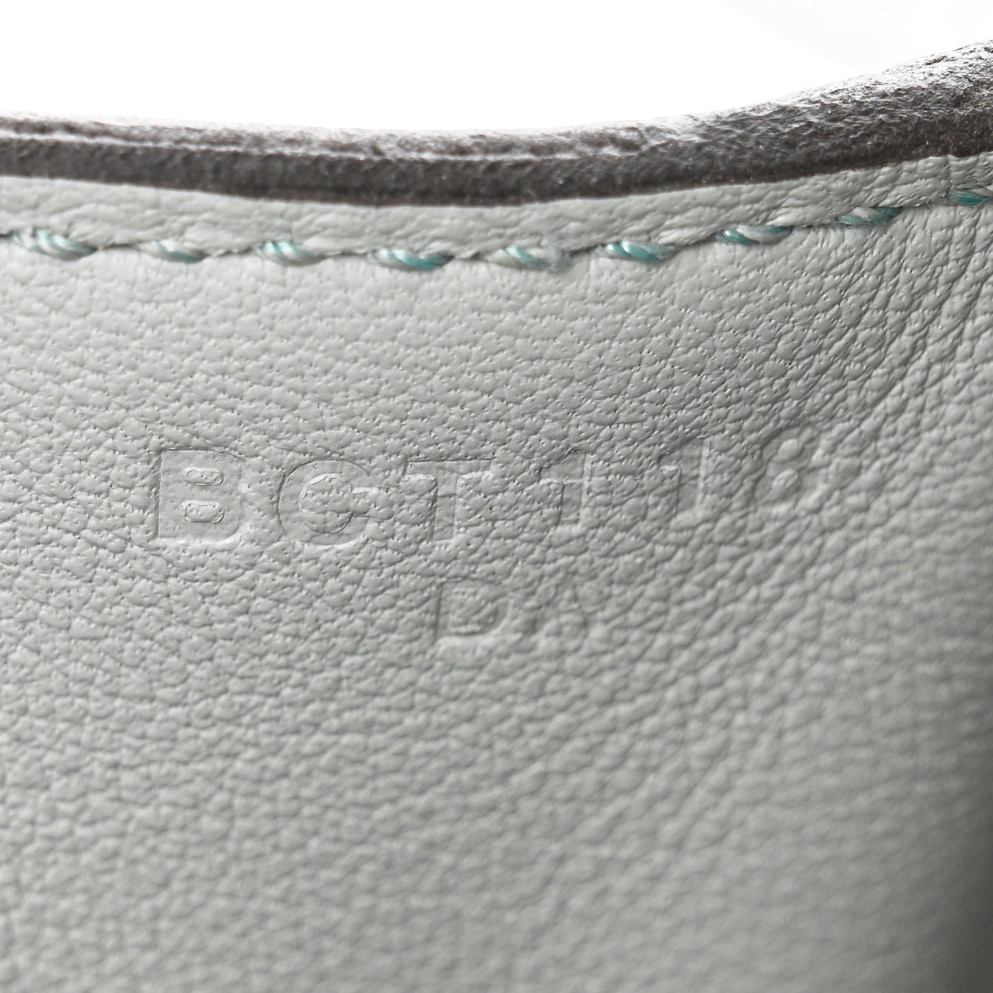 Taurillon Clemence Mini Lindy 20 Bleu Pale