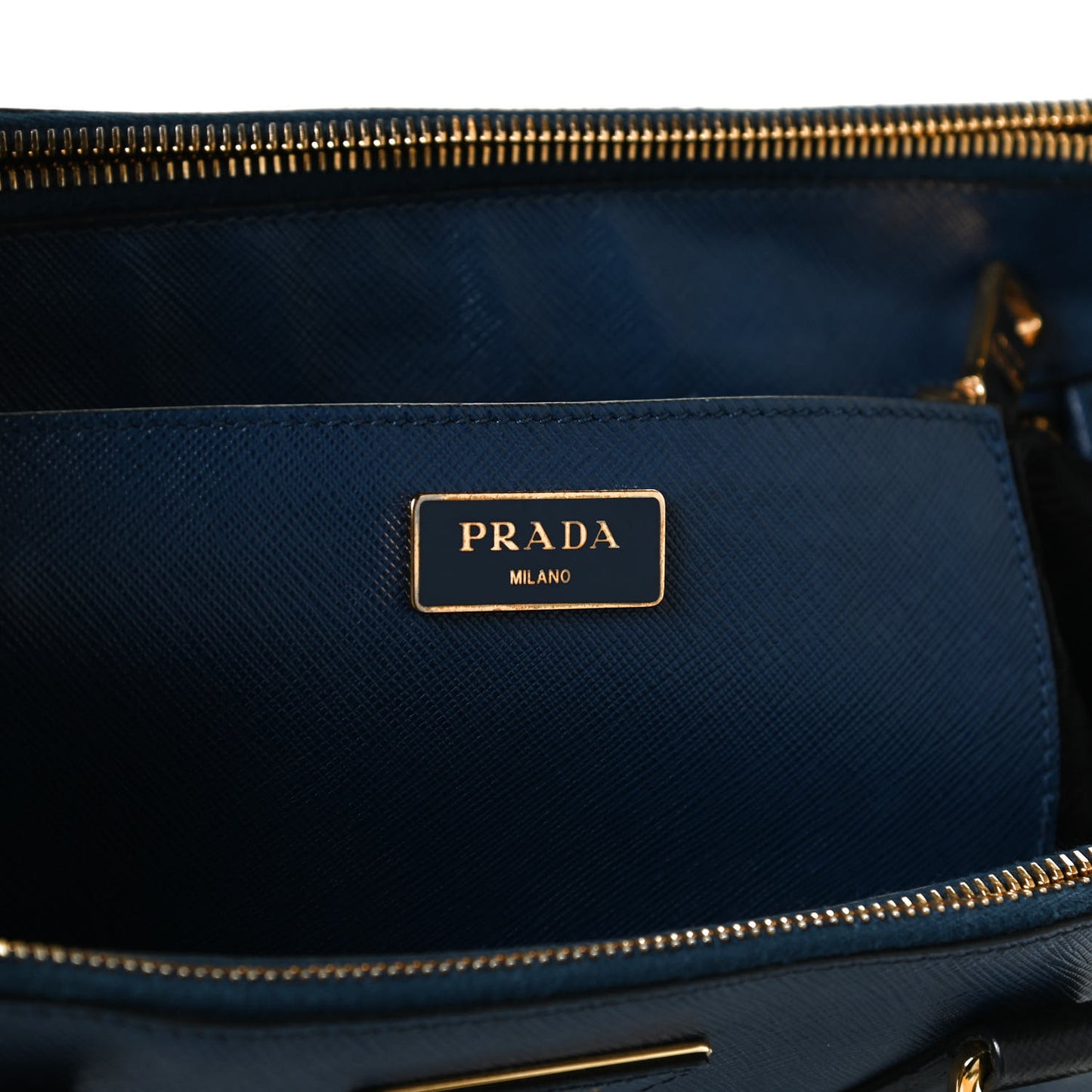 Saffiano Lux Bi-Color Medium Galleria Double Zip Tote Bluette Black
