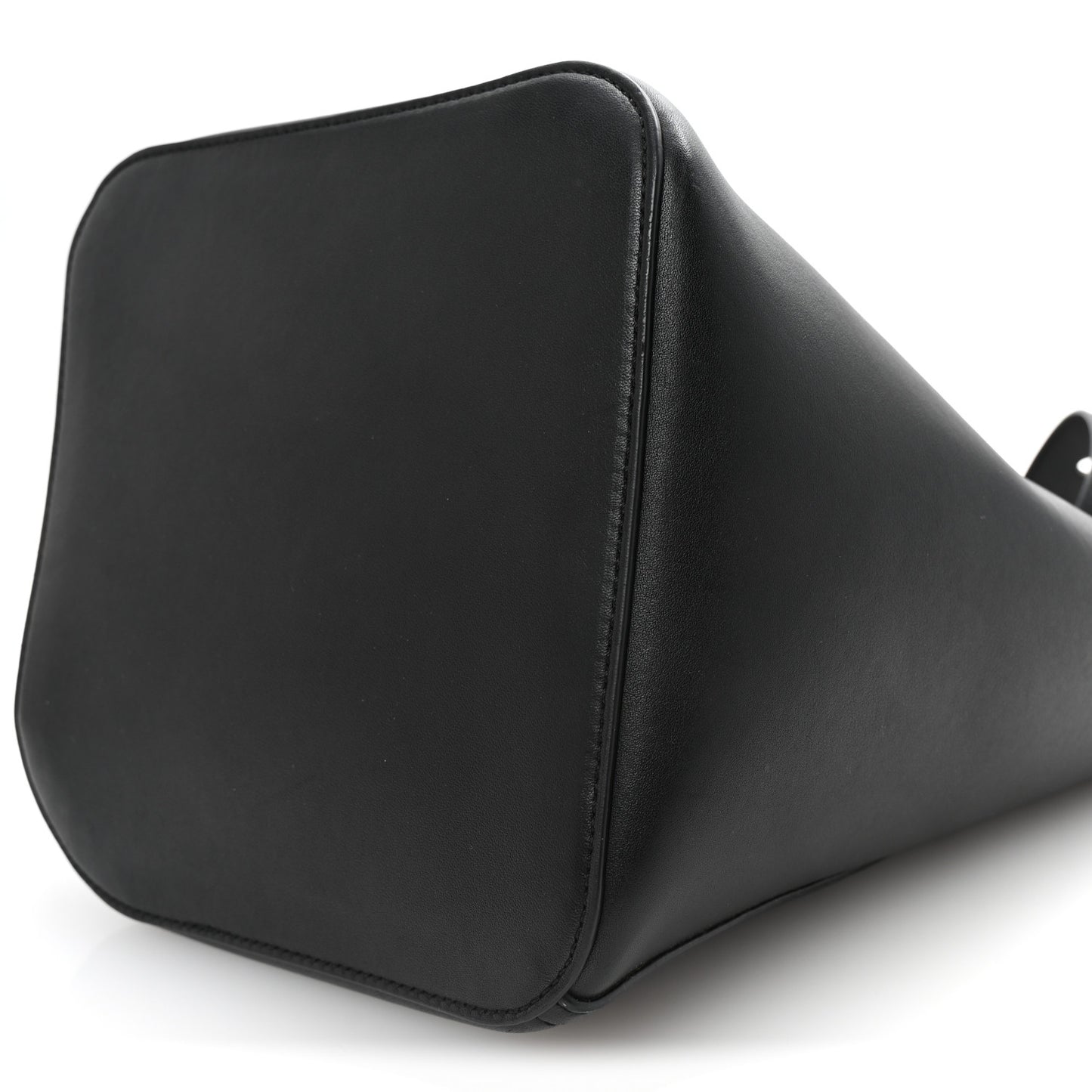 Smooth Calfskin Medium Pebble Bucket Bag Black