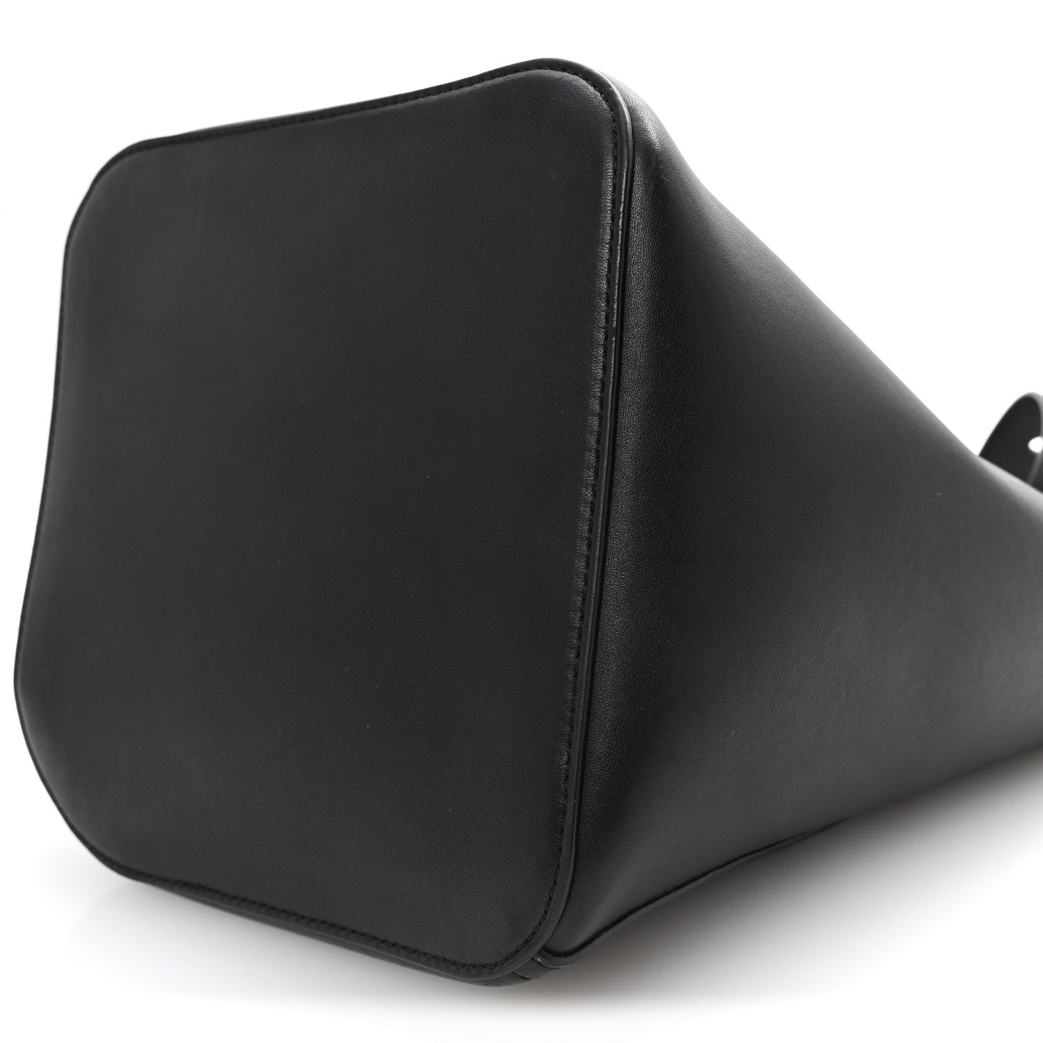 Loewe Smooth Calfskin Medium Pebble Bucket Bag Black 9 of 9