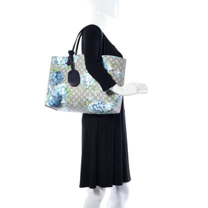 Gucci GG Supreme Monogram Blooms Medium Reversible Tote Beige Blue Navy 2 of 16