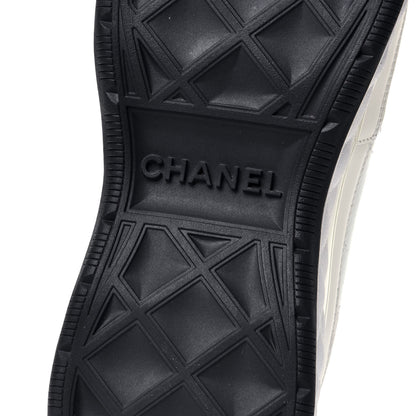 Chanel Velvet Calfskin Mixed Fibers CC Sneakers 36 Ivory 8 of 11