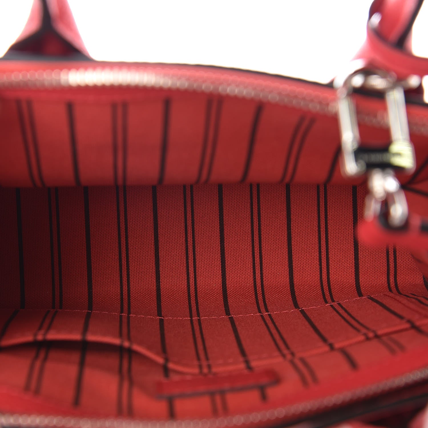 Louis Vuitton Empreinte Mini Pont-Neuf Poppy 7 of 10