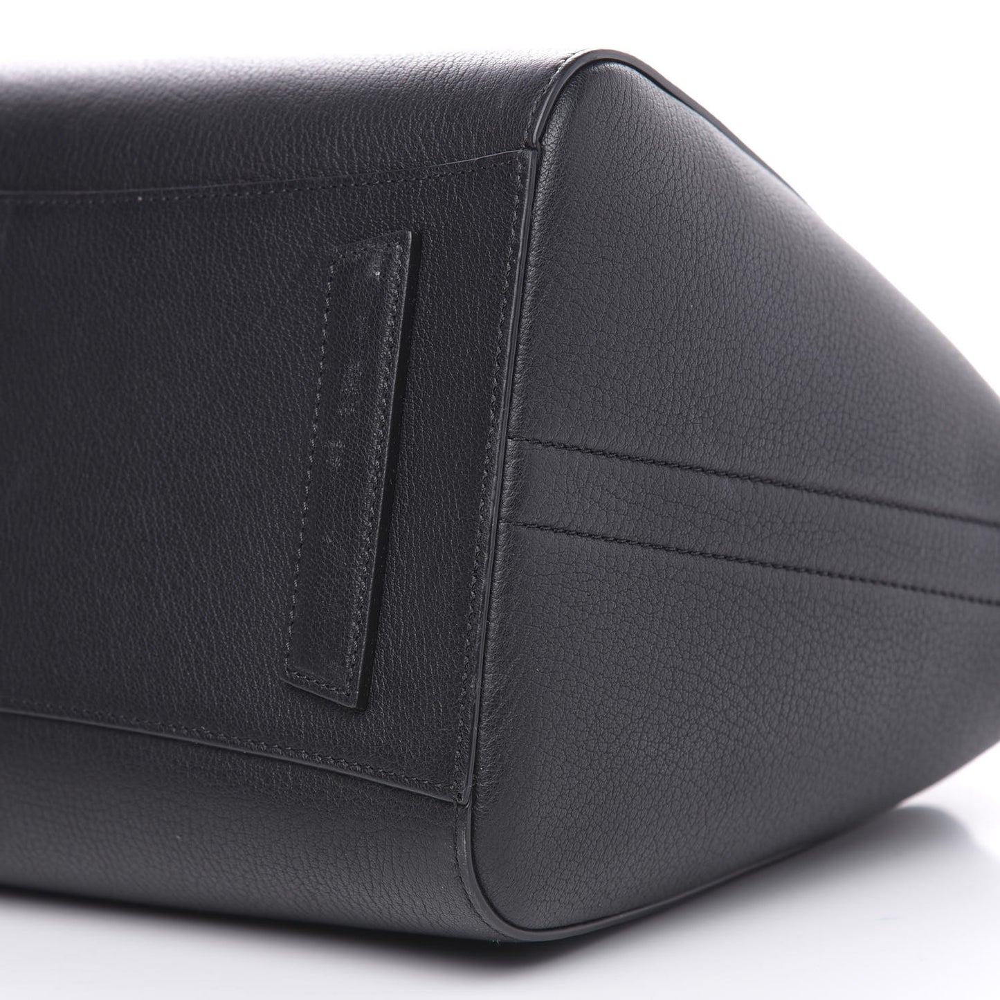 Sugar Goatskin Medium Antigona Black