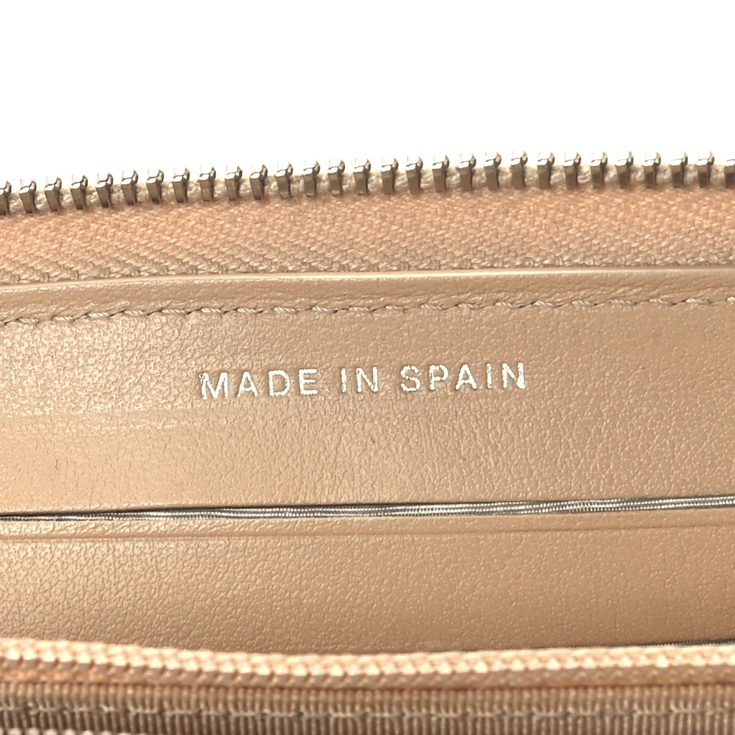 Caviar Quilted Medium Zip Around Wallet Beige