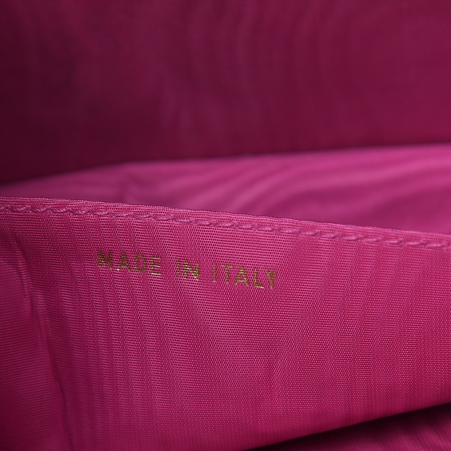 Caviar Timeless CC Wallet On Chain WOC Pink