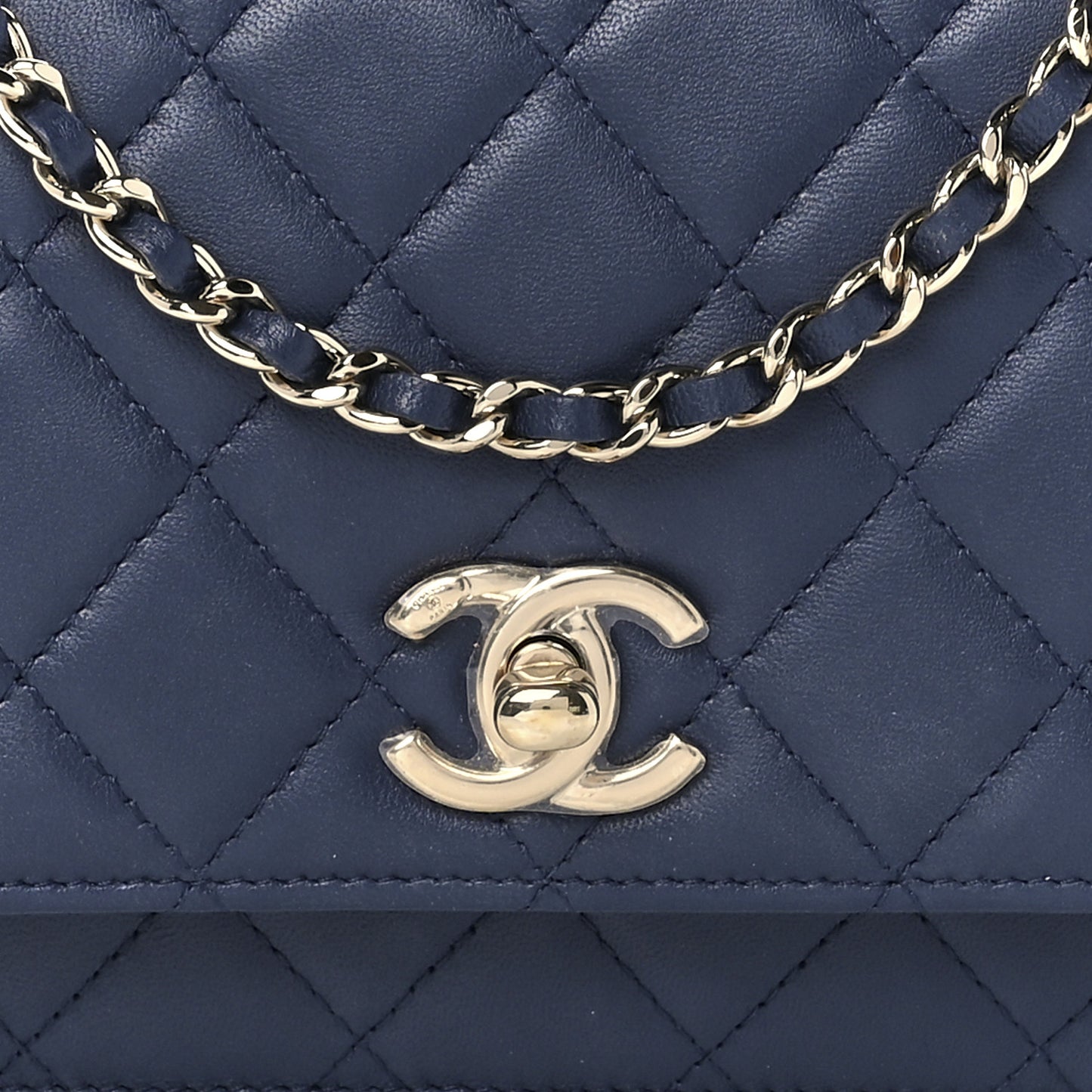 Lambskin Quilted Trendy CC Wallet On Chain WOC Blue