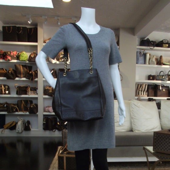 Caviar Shoulder Bag Brown