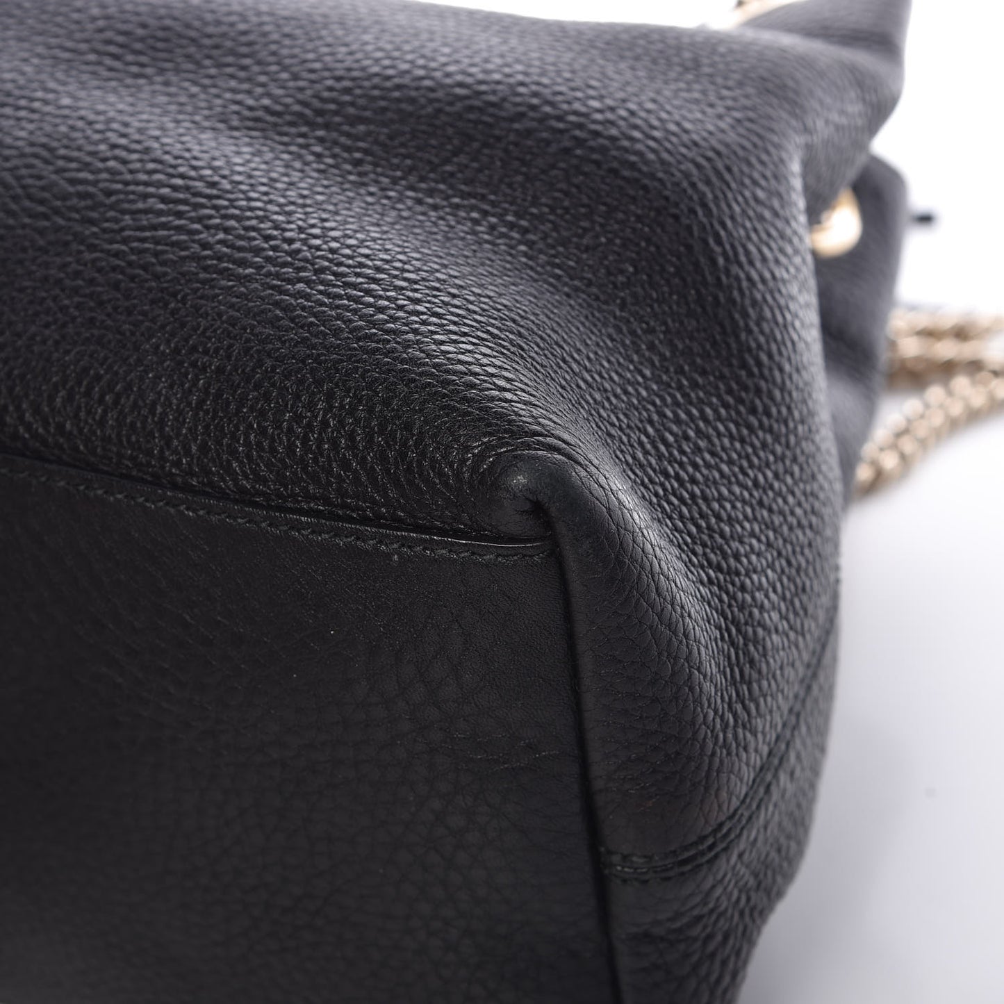 Pebbled Calfskin Medium Soho Chain Shoulder Bag Black