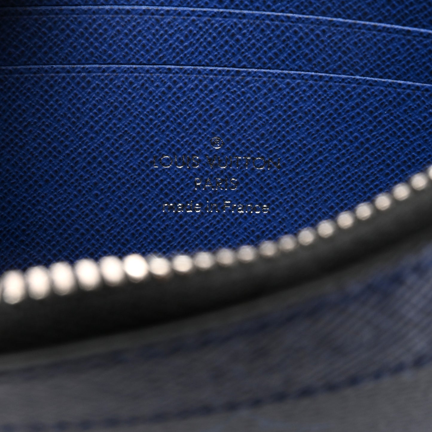 Taiga Monogram Pacific Discovery Pochette Cobalt