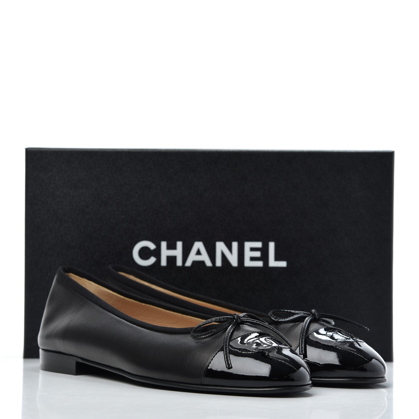 Lambskin Patent Calfskin CC Cap Toe Ballerina Flats 39 Black