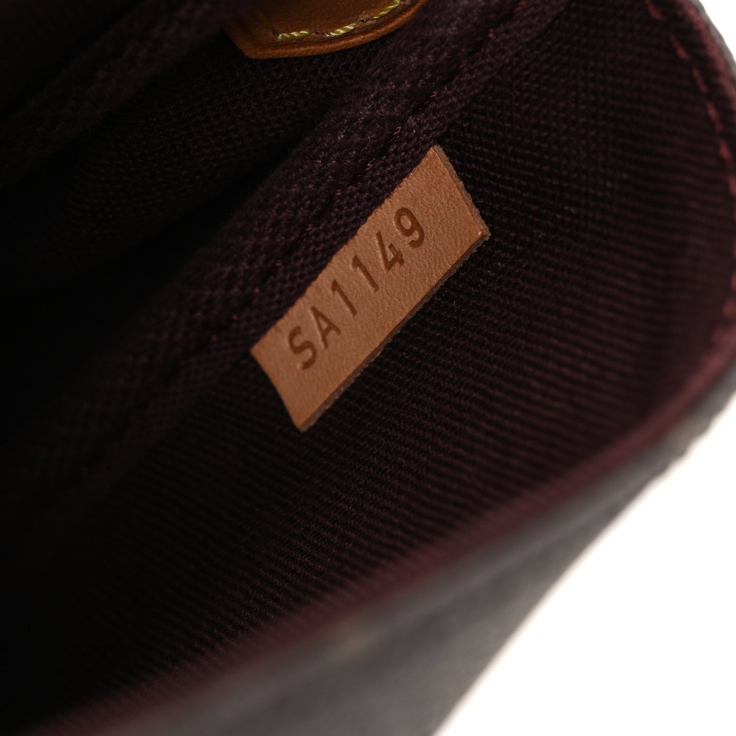 Louis Vuitton Monogram Favorite PM 7 of 11