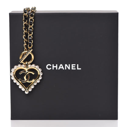 Chanel Calfskin Pearl Heart Necklace Gold Black 7 of 7