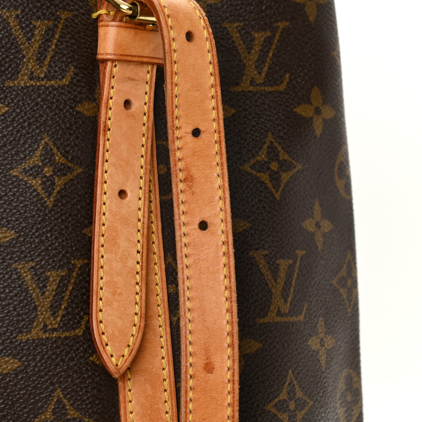 Monogram Bucket 27