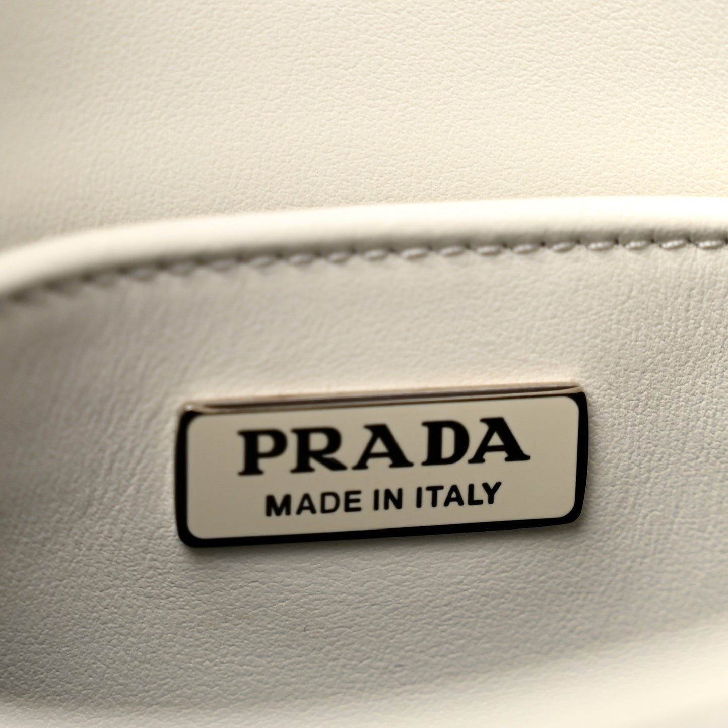 Spazzolato Cleo Flap Shoulder Bag White