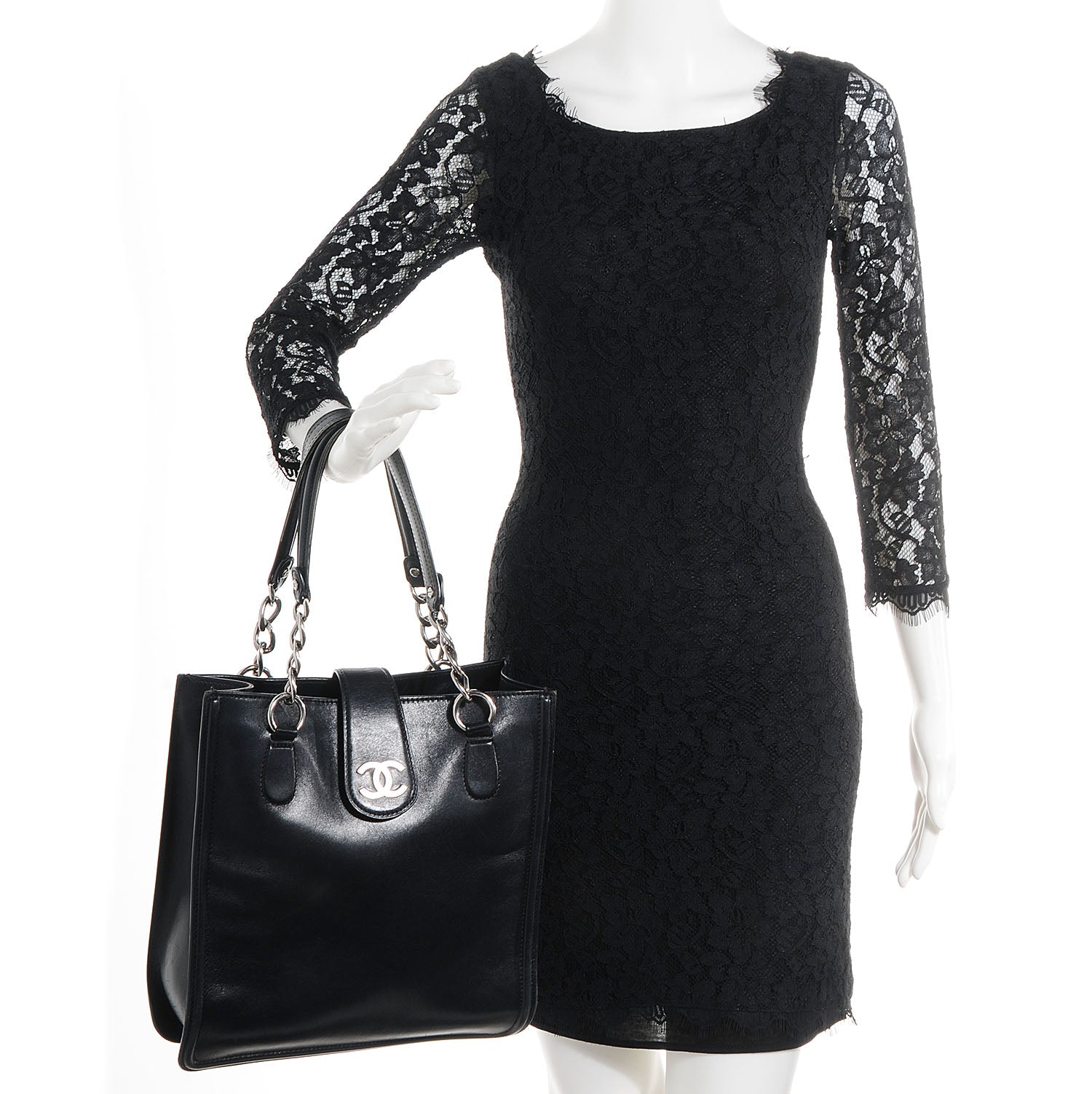 Chanel Smooth Calfskin Country Ride Tote Black 2 of 8