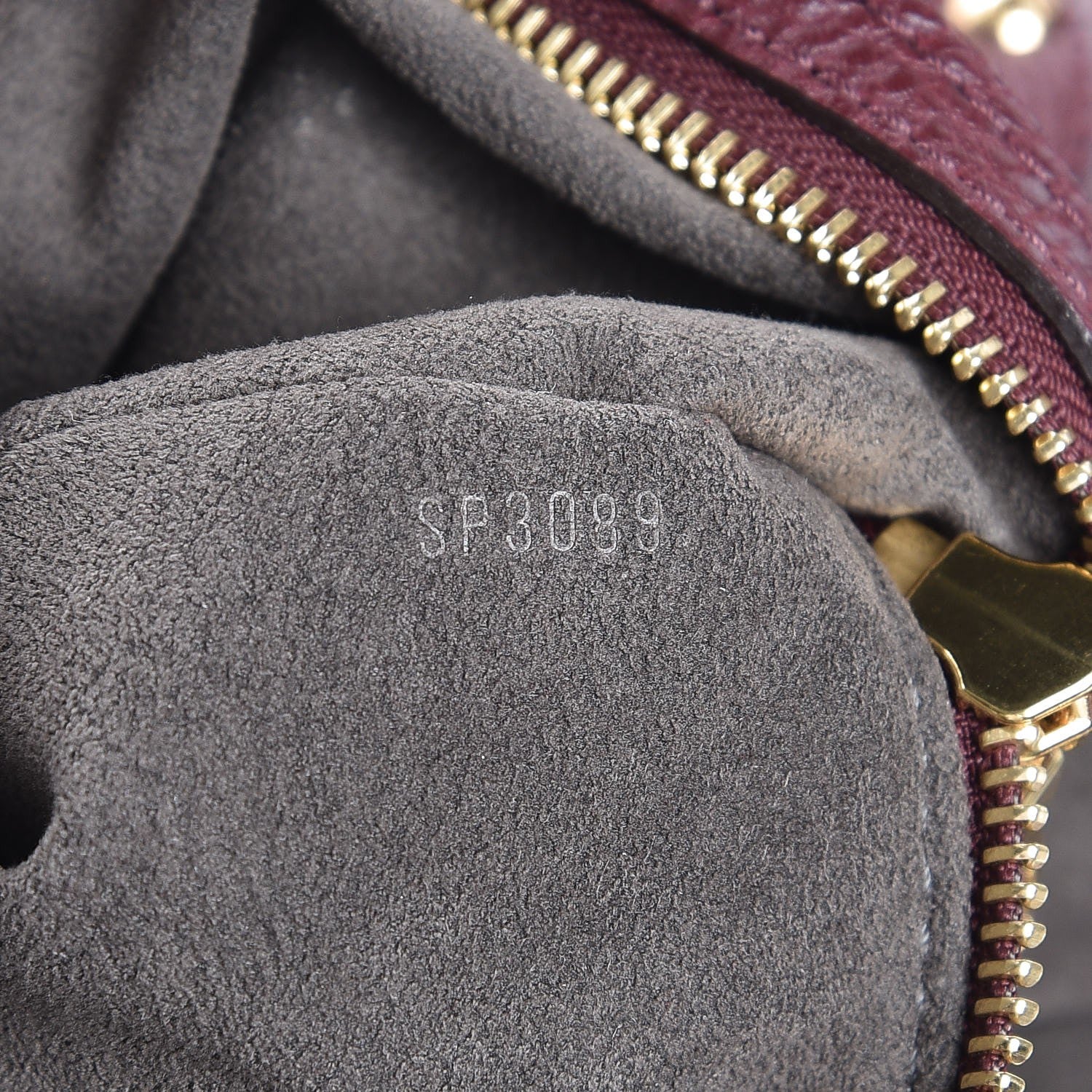 Louis Vuitton Mahina L Bordeaux 7 of 7