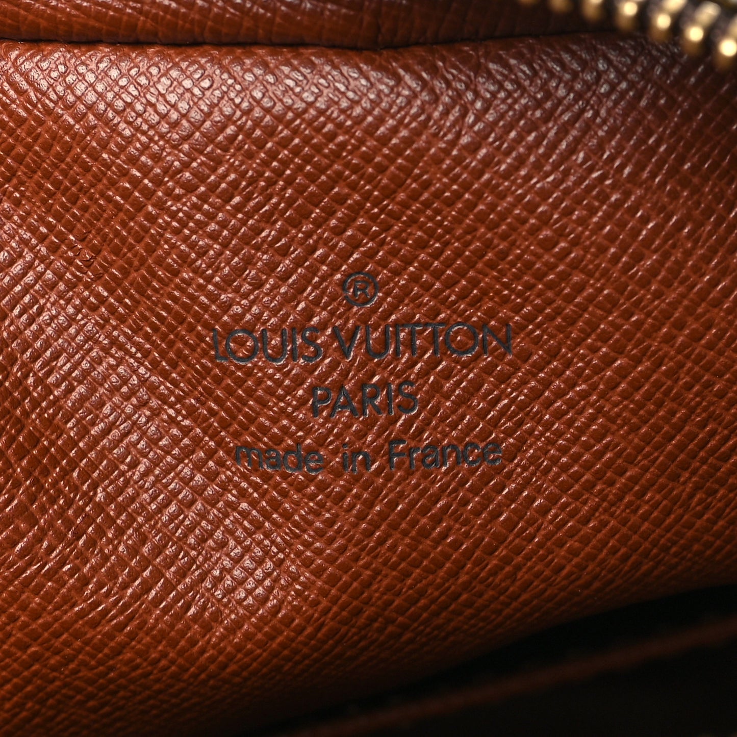 Monogram Amazone