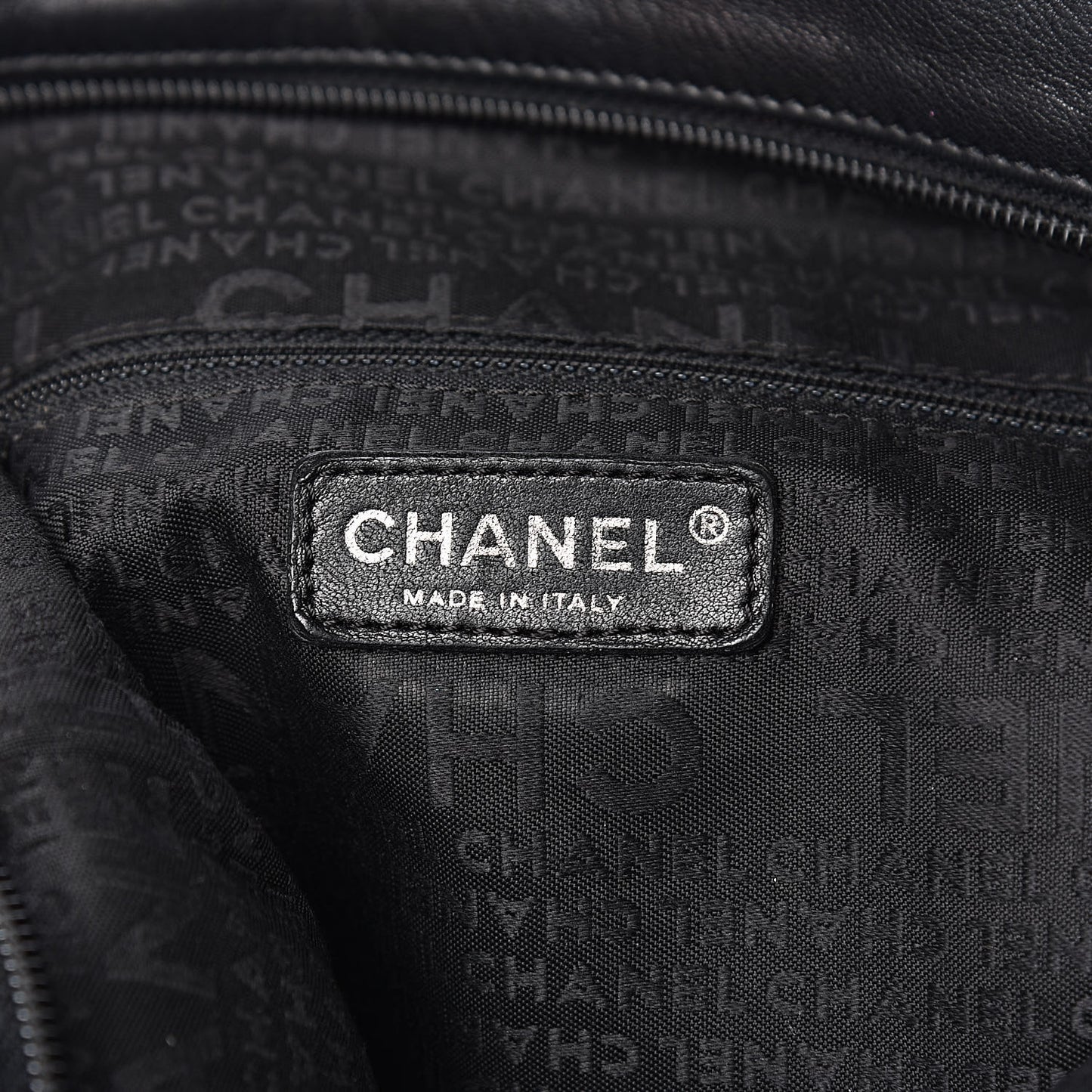 Lambskin Large Ultimate Soft Tote Black