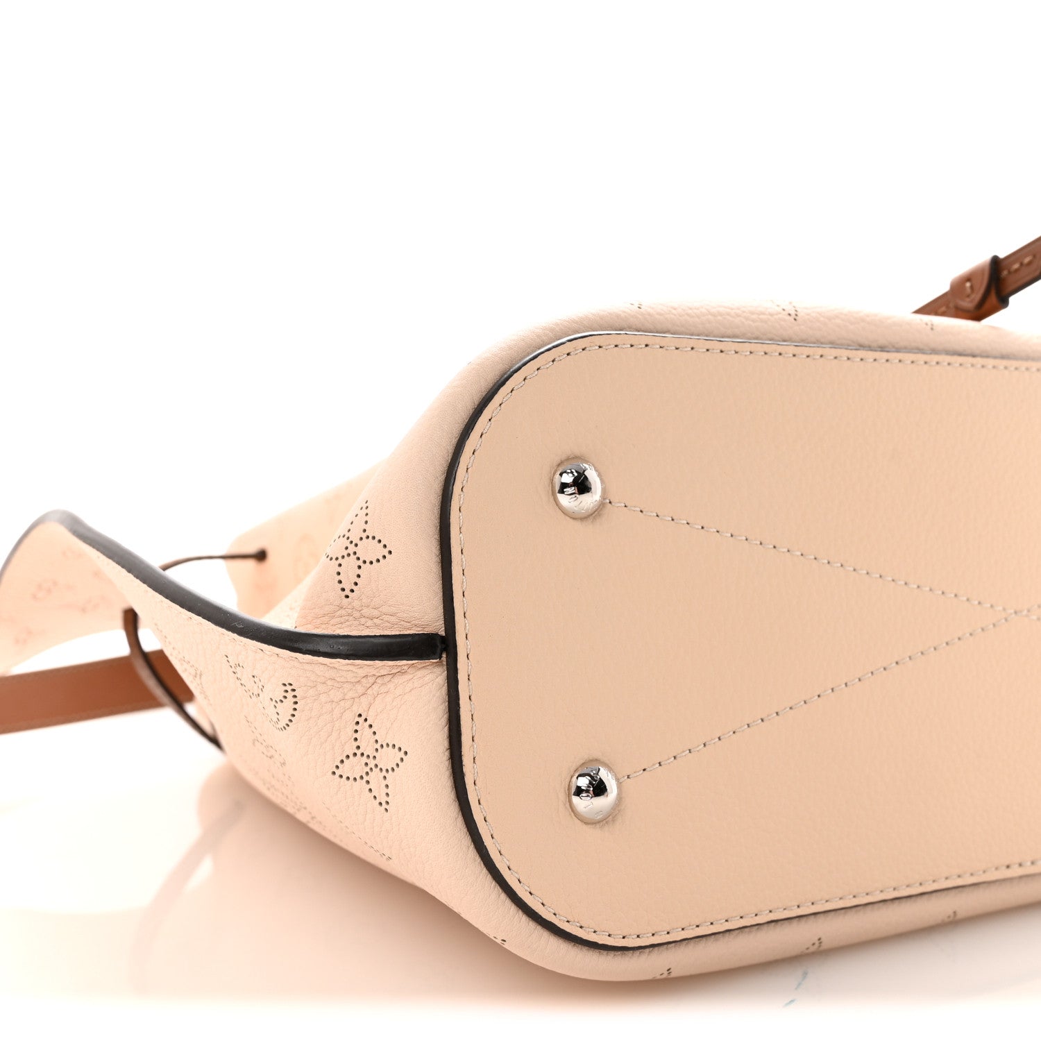 Louis Vuitton Mahina Girolata Creme 7 of 8