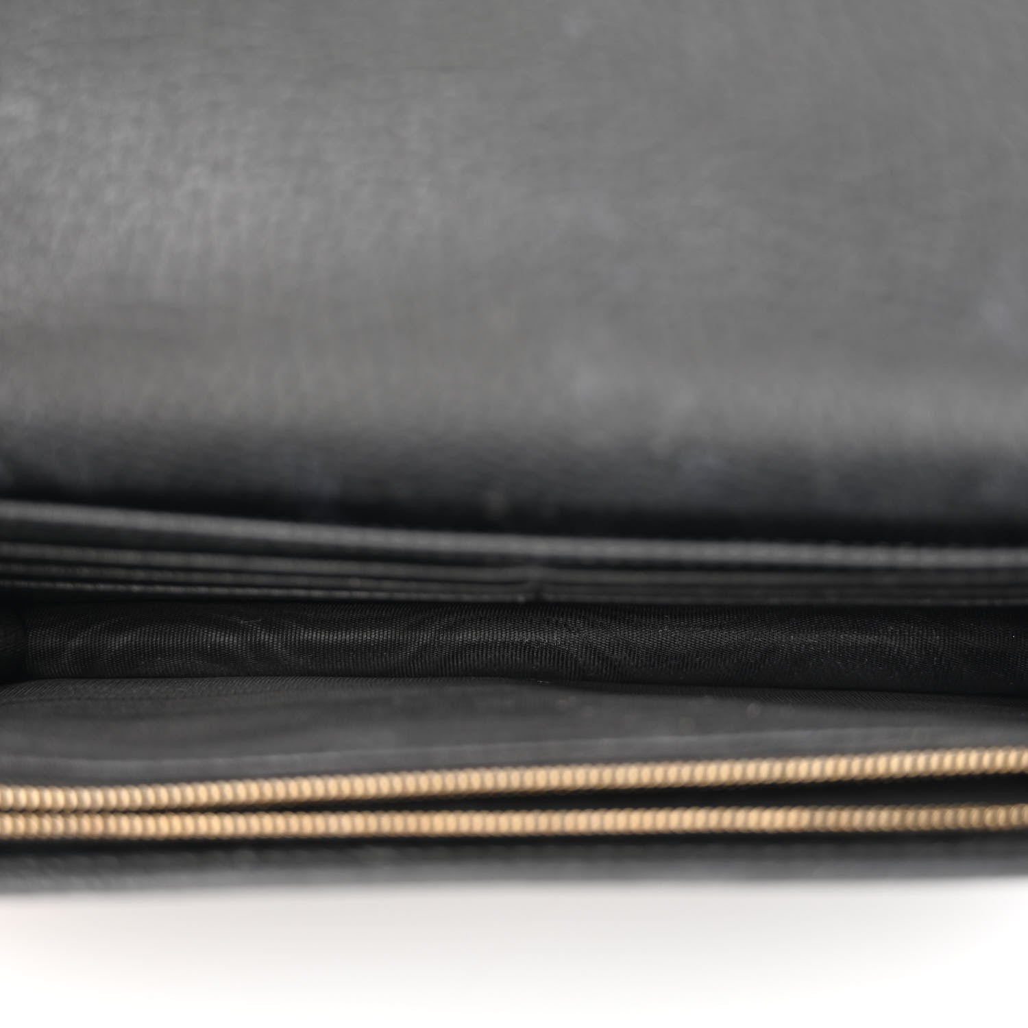 Gucci Pebbled Calfskin Soho Wallet on Chain Black 5 of 9