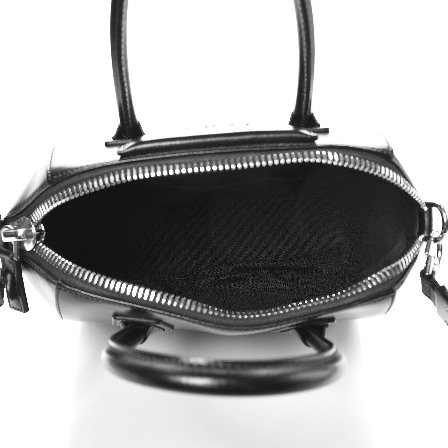 Givenchy Shiny Lord Calfskin Small Antigona Black 5 of 13
