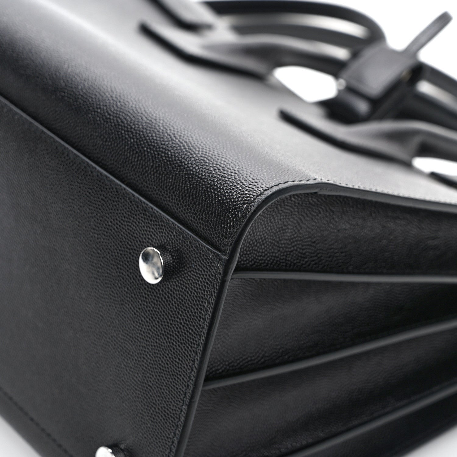 Saint Laurent Grain De Poudre Small Sac De Jour Black 11 of 13