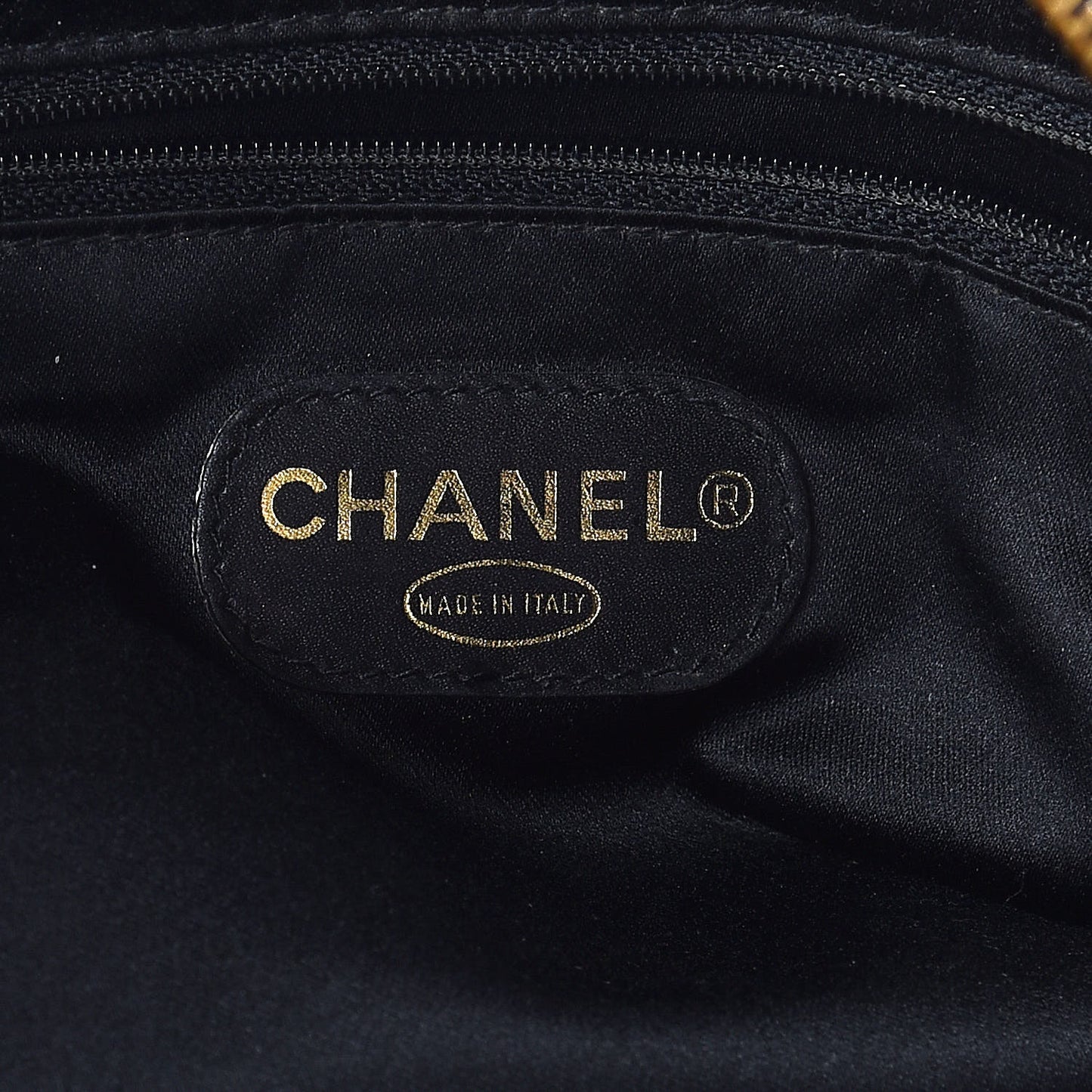 Suede Quilted XL Weekender Bag Black