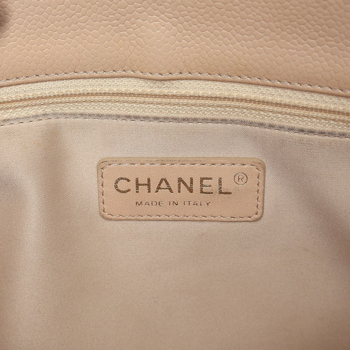 Caviar Quilted Grand Shopping Tote GST Beige Clair