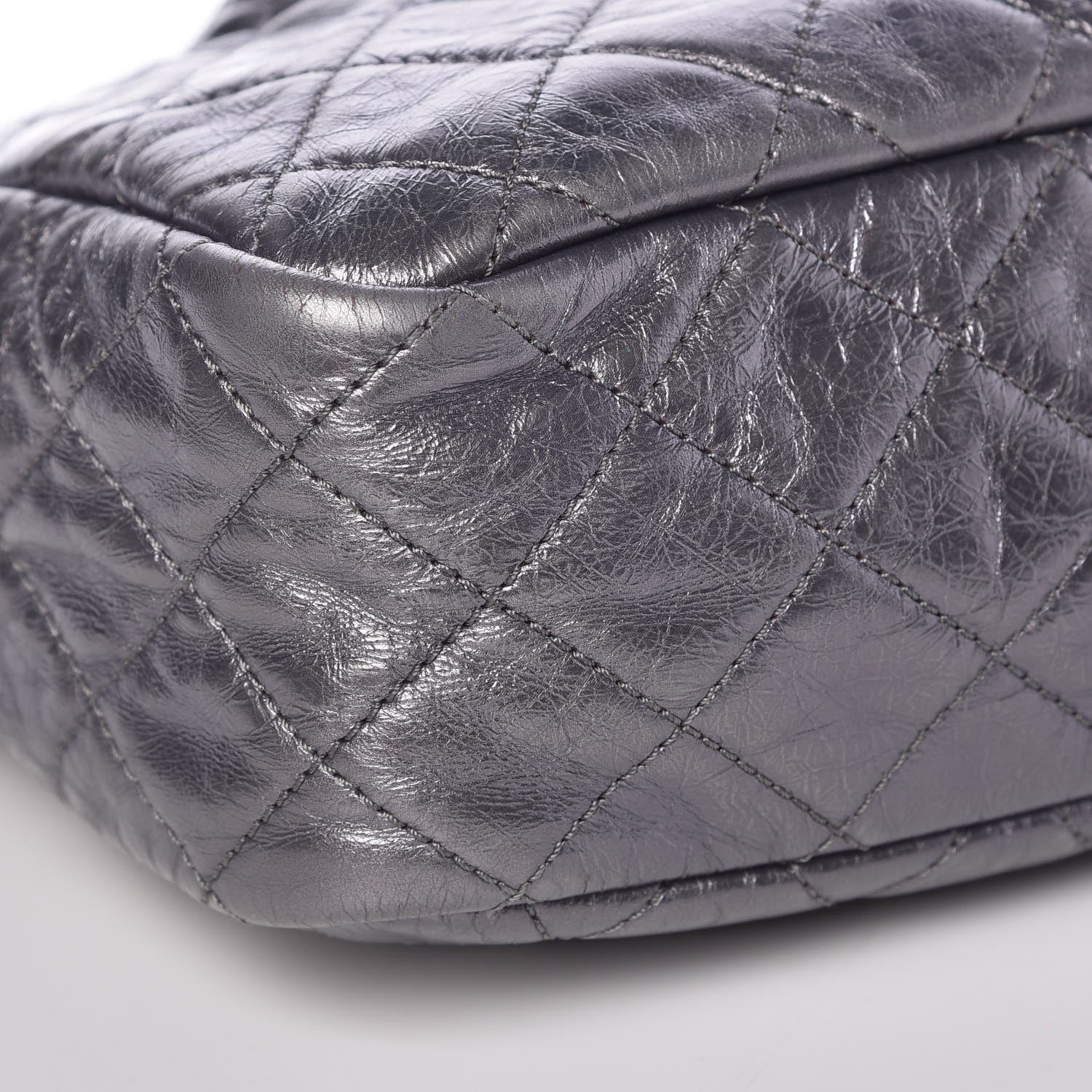 Chanel Metallic Aged Calfskin Quilted Medium Reissue Camera Case Dark Silver 9 of 10
