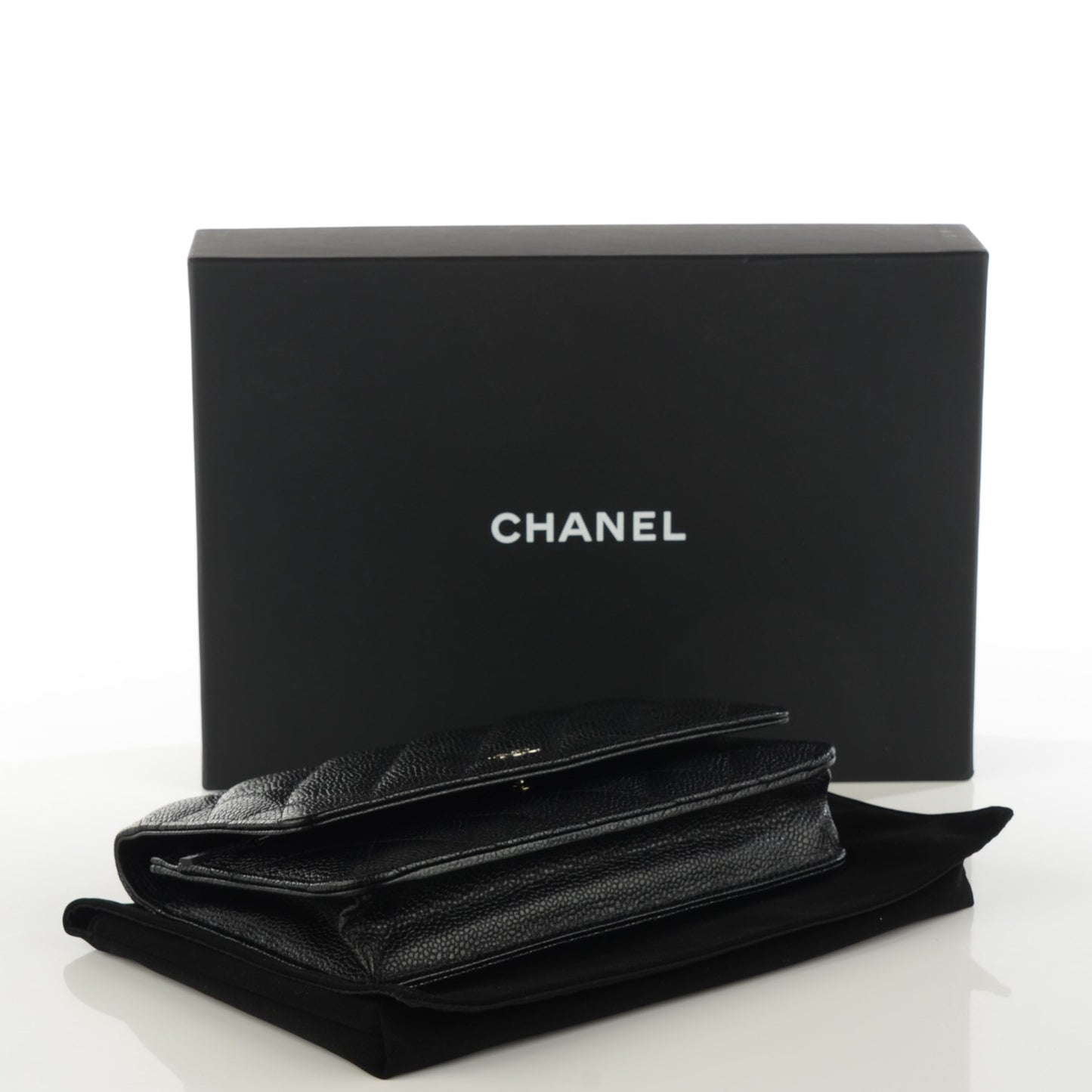 Caviar Quilted Wallet On Chain WOC Black
