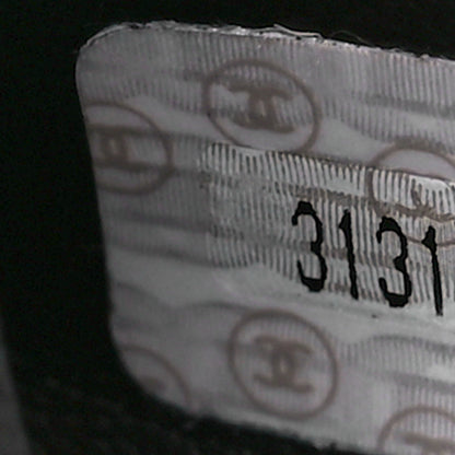 Chanel Caviar Vanity Cosmetic Case Black 7 of 10