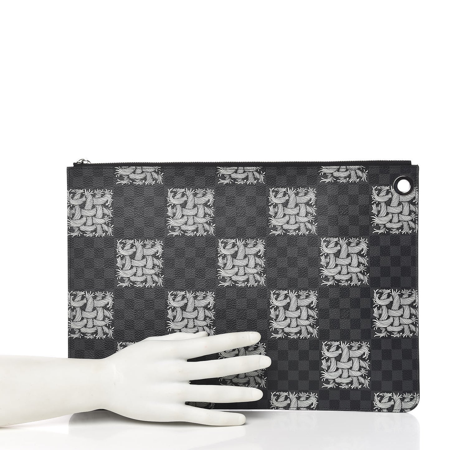 Damier Graphite Rope Pochette Joules GM White