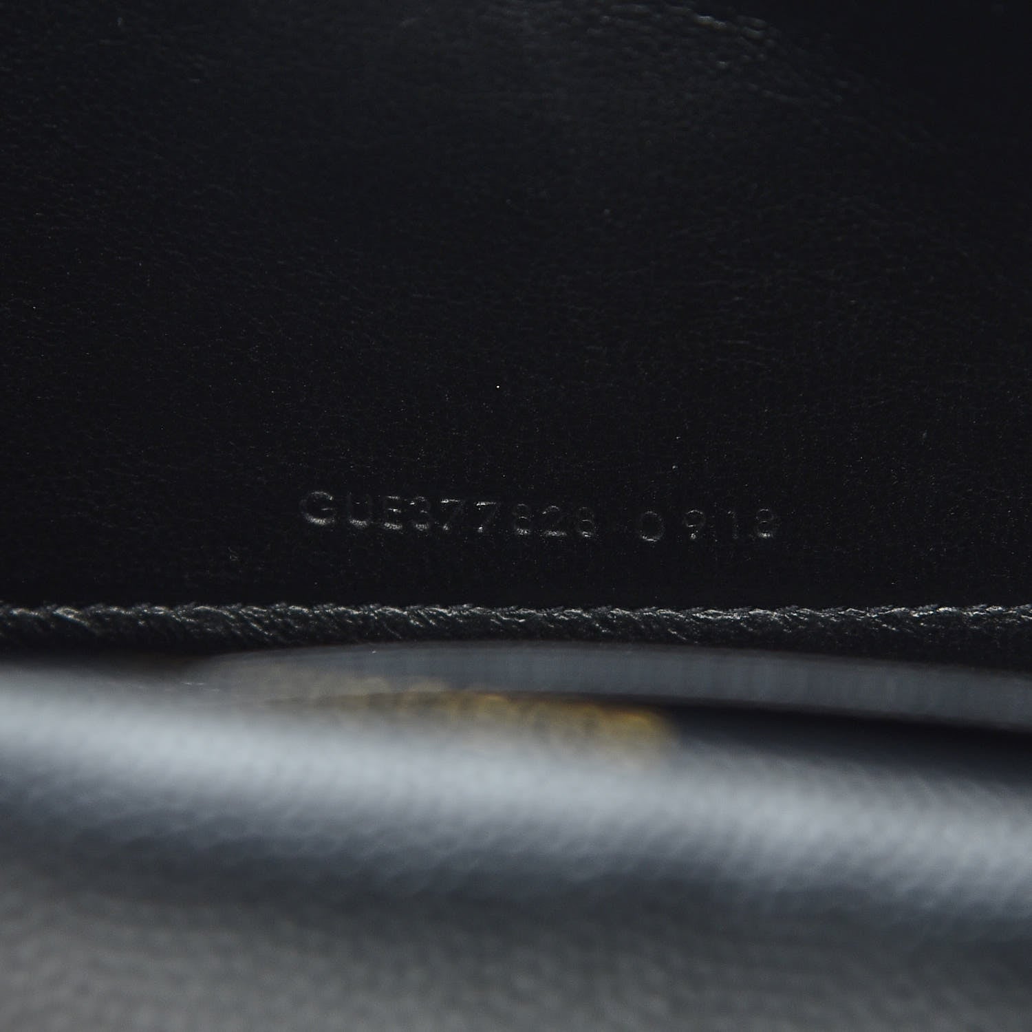Saint Laurent Grain De Poudre Matelasse Chevron Monogram Chain Wallet Black 7 of 9