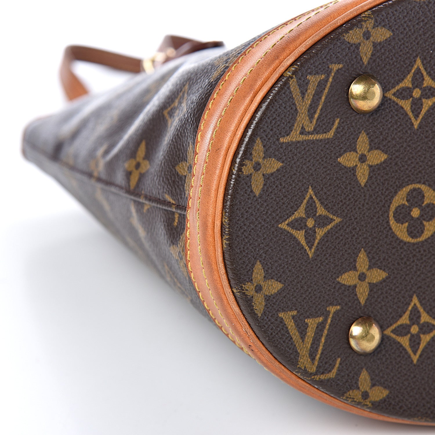 Louis Vuitton Monogram Petit Bucket 23 16 of 18