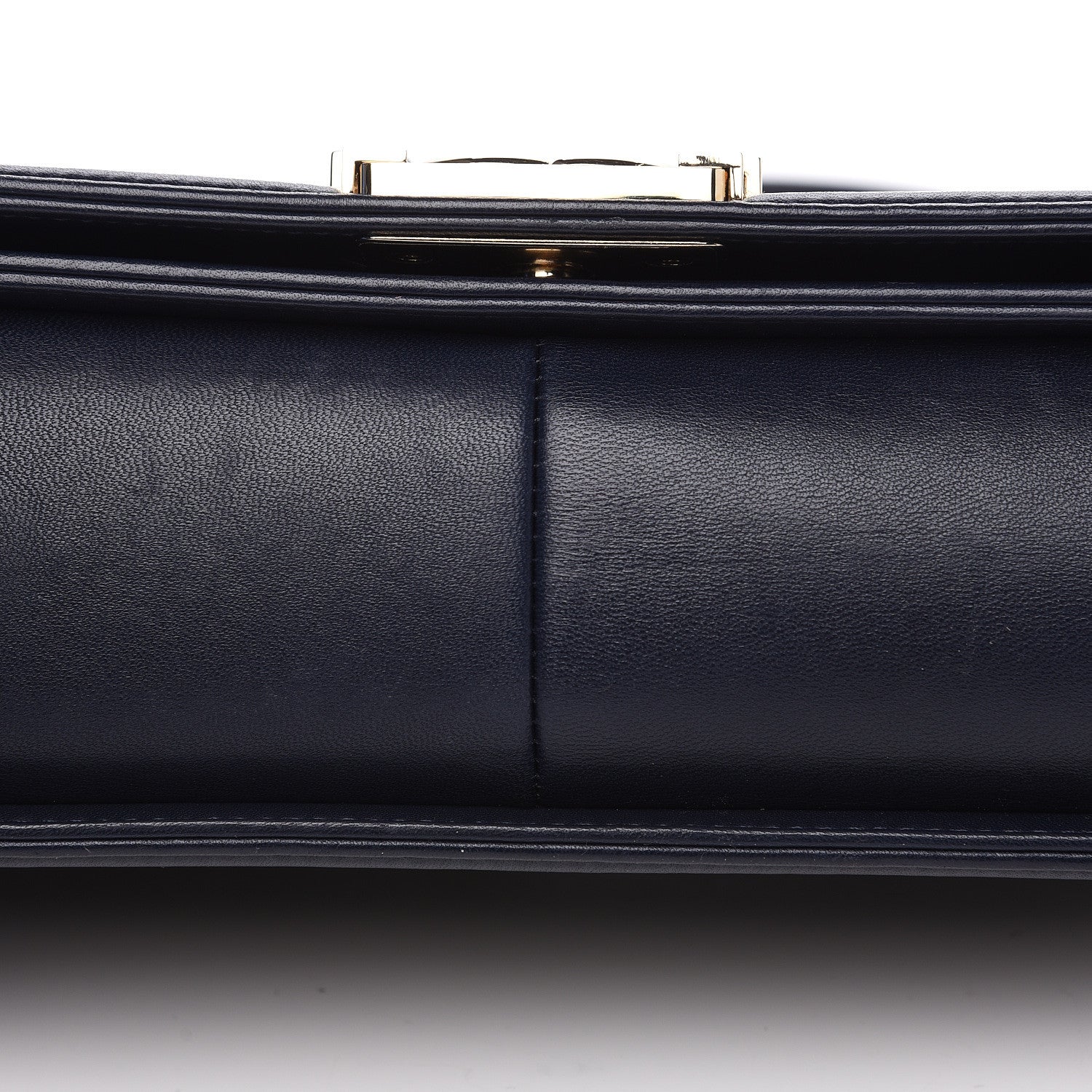 Chanel Lambskin Chain Quilted Medium Boy Flap Navy 9 of 15