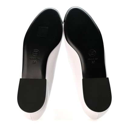 Chanel Calfskin Grosgrain Cap Toe CC Moccasin Loafers 37 White Black 6 of 10