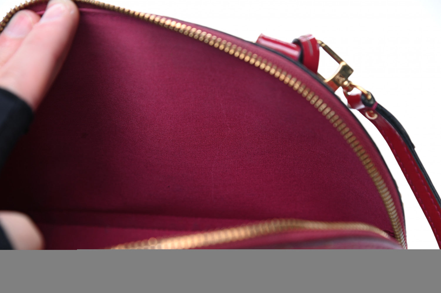 Louis Vuitton Vernis Alma BB Rose Indien 8 of 19