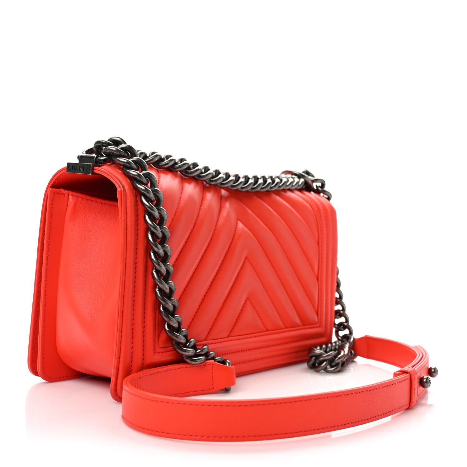 Chanel Calfskin Chevron Quilted Medium Boy Flap Coral 3 of 12