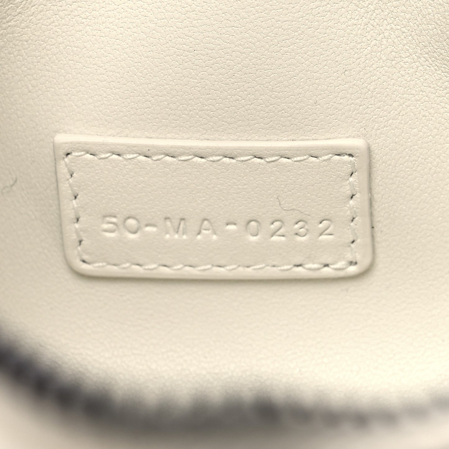 Calfskin Macrocannage Small Diortravel Nomad Pouch Ivory