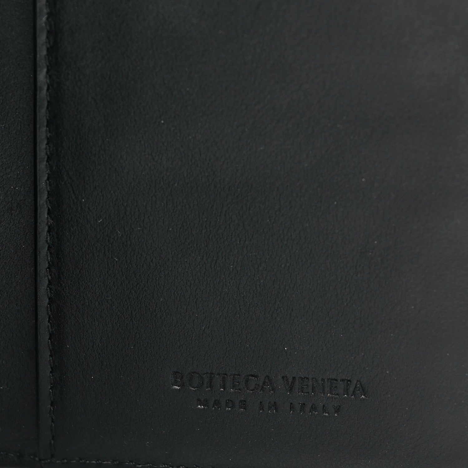 Bottega Veneta Calfskin Maxi Intrecciato Zip Wallet Black 7 of 8