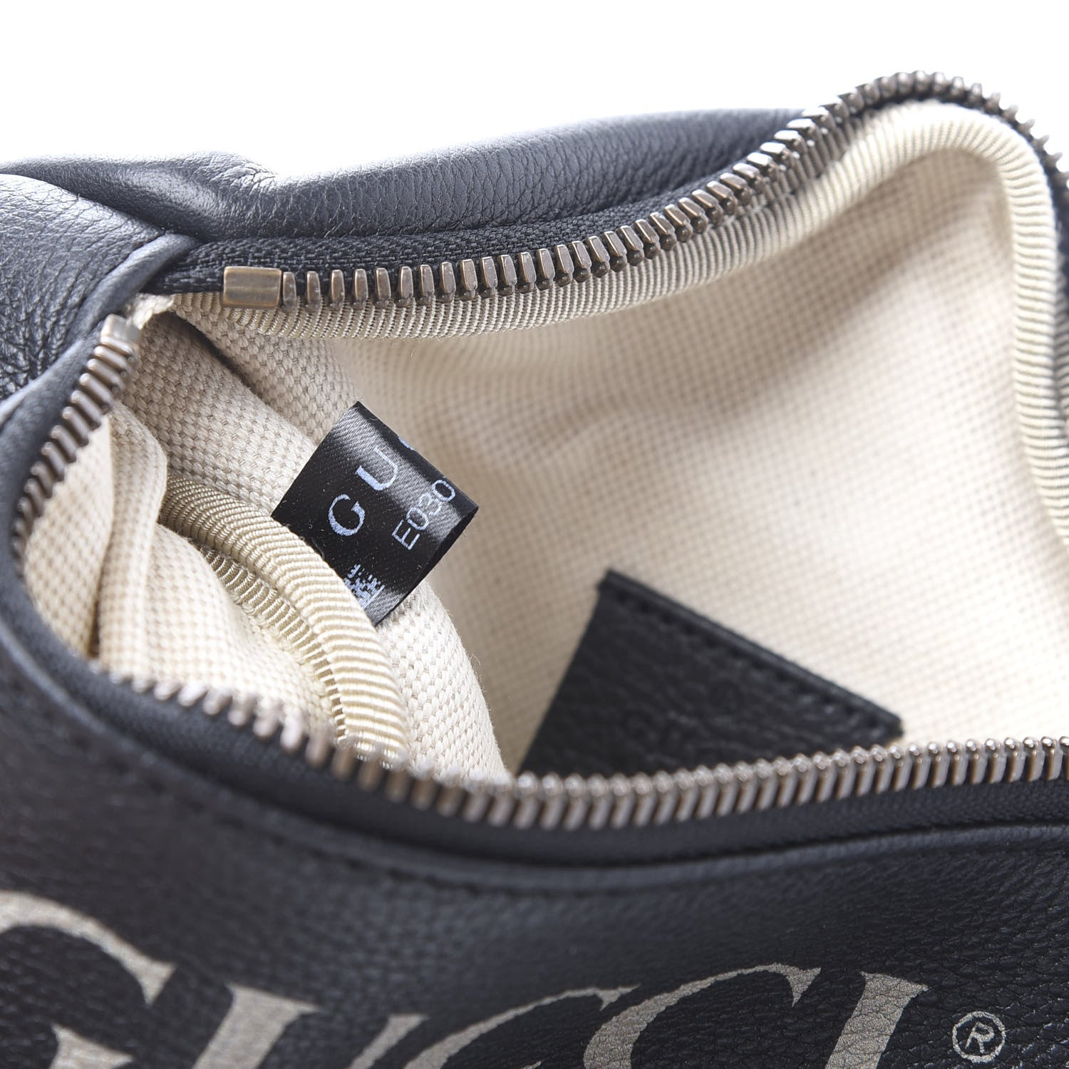 Gucci Grained Calfskin Small Logo Belt Bag Black 6 of 9